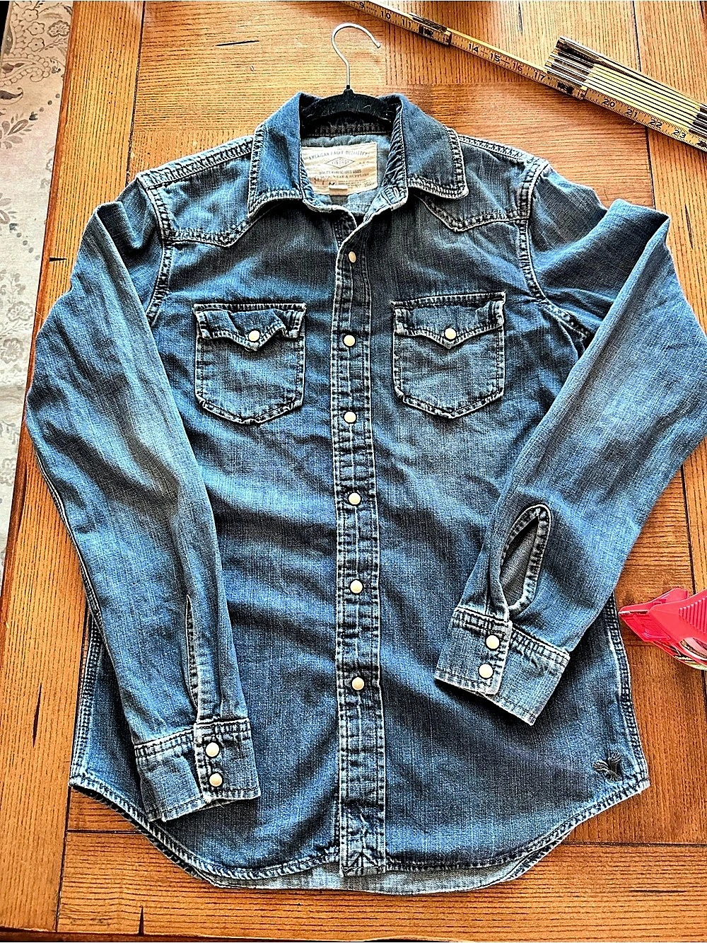 American Eagle Outfitters Vintage Slim Fit Denim Western Shirt Denim Snap-Front